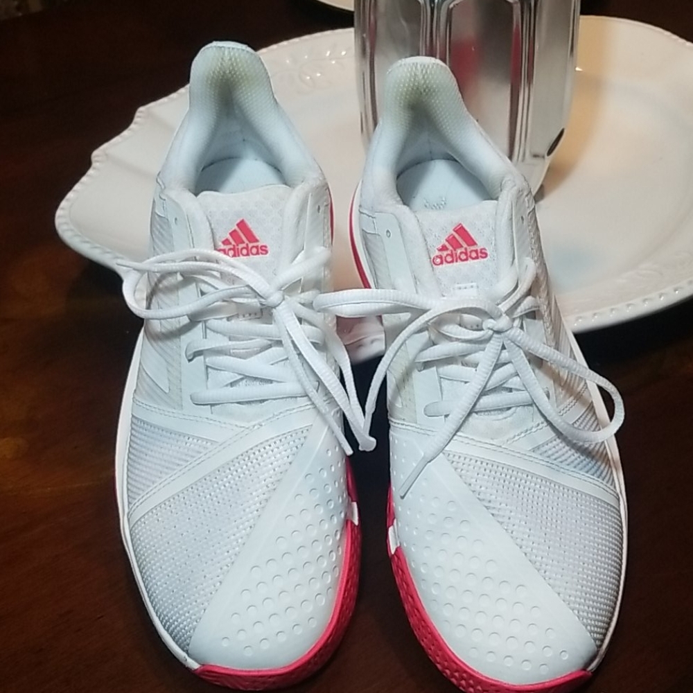 Courtjam Bounce Adidas Tennis Shoes
